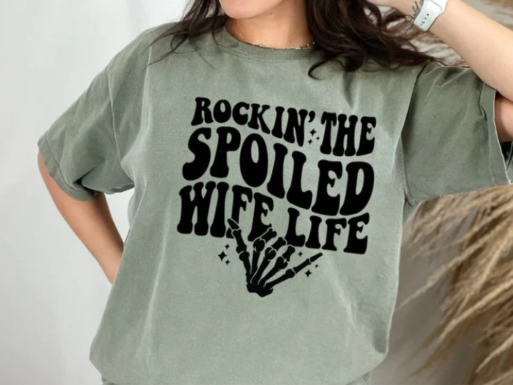 Rockin That Spolied Wife Life